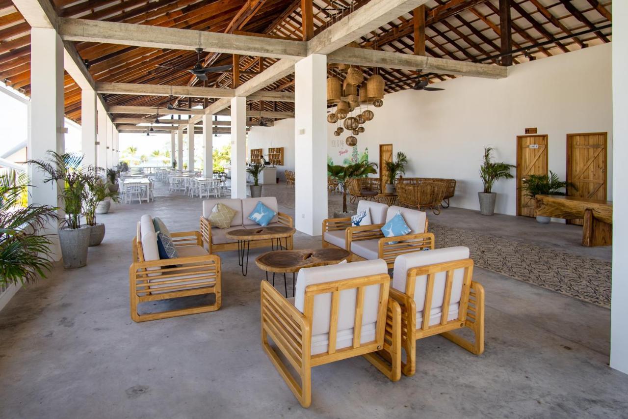 You&Me Resort Pagoda Beach Esterno foto