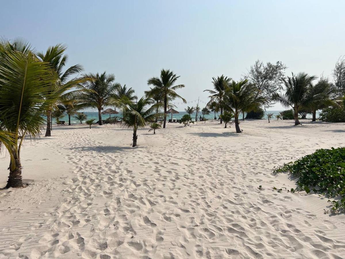 You&Me Resort Pagoda Beach Esterno foto