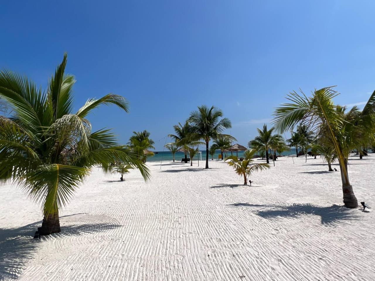 You&Me Resort Pagoda Beach Esterno foto
